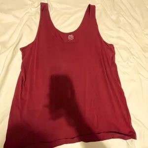 Woman’s Old Navy tank size xxl